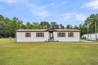 395 Embassy Drive, Summerville, SC 29483