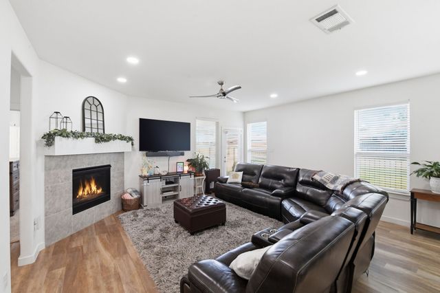 7645 Spring Drive, Watauga, TX 76148