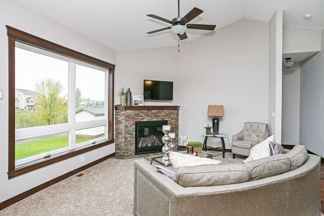 2140 120th Lane NE, Blaine, MN 55449