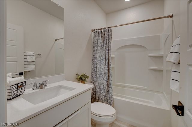 5406 Zacatin Court, Las Vegas, NV 89166