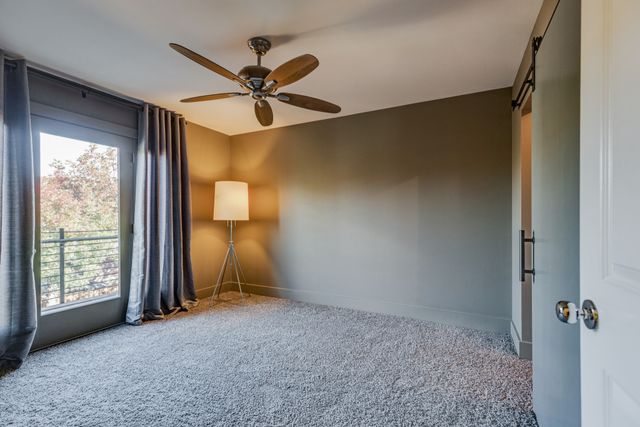 1038 9th Ave, N, Nashville, TN 37208