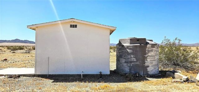86725 Misty Trl, 29 Palms, CA 92277