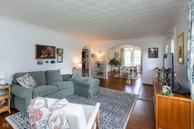 312 Orchard Lane, Greenwood, IN 46142