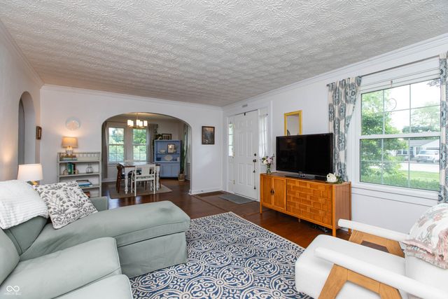 312 Orchard Lane, Greenwood, IN 46142