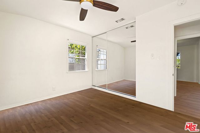 19432 Hartland Street, Reseda, CA 91335