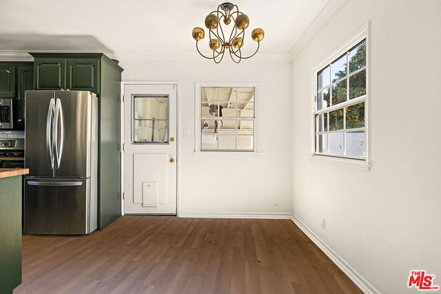 19432 Hartland Street, Reseda, CA 91335