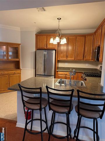 6208 Harcourt Road, Clifton, NJ 07013