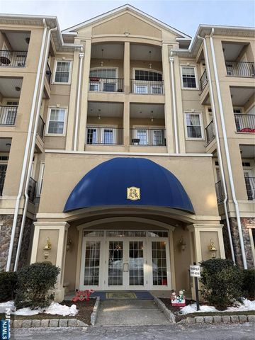 6208 Harcourt Road, Clifton, NJ 07013