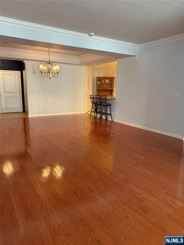 6208 Harcourt Road, Clifton, NJ 07013