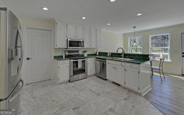 11 Golden Autumn Drive, Dahlonega, GA 30533