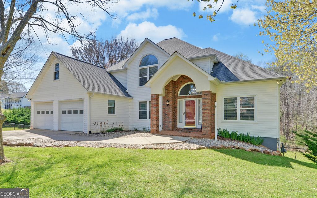 11 Golden Autumn Drive, Dahlonega, GA 30533