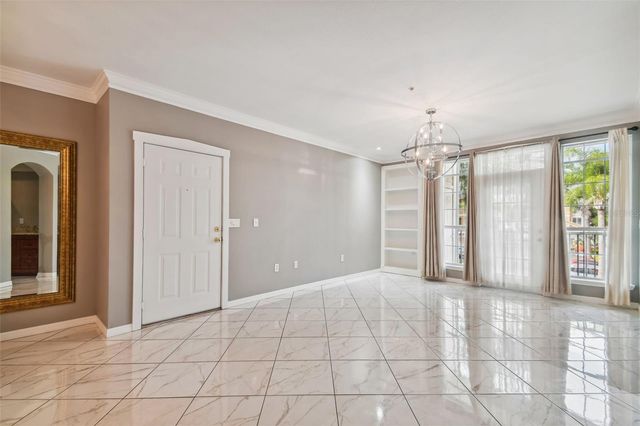 1201 BAY CLUB CIRCLE, Tampa, FL 33607