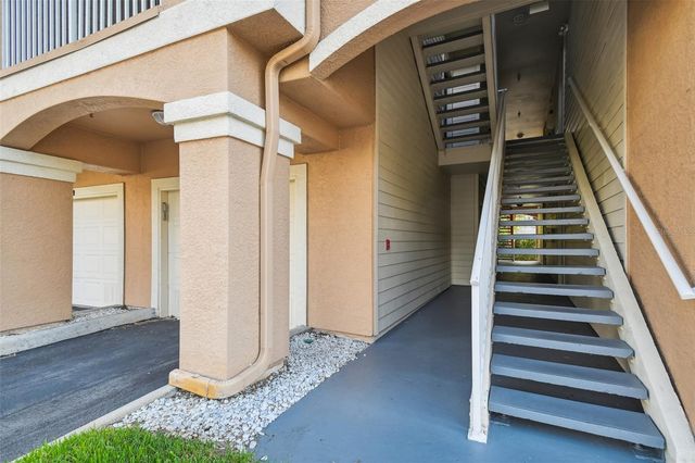 1201 BAY CLUB CIRCLE, Tampa, FL 33607