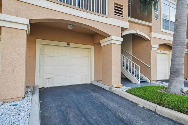 1201 BAY CLUB CIRCLE, Tampa, FL 33607