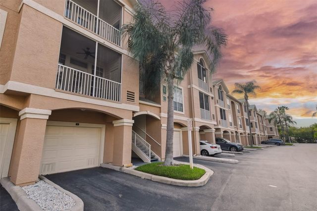 1201 BAY CLUB CIRCLE, Tampa, FL 33607
