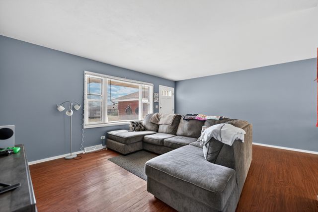 5870 GARRETT Lane, Rockford, IL 61107