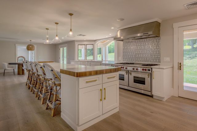 1702 North Puckerbrush Road, Reading, VT 05062