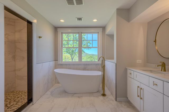 1702 North Puckerbrush Road, Reading, VT 05062