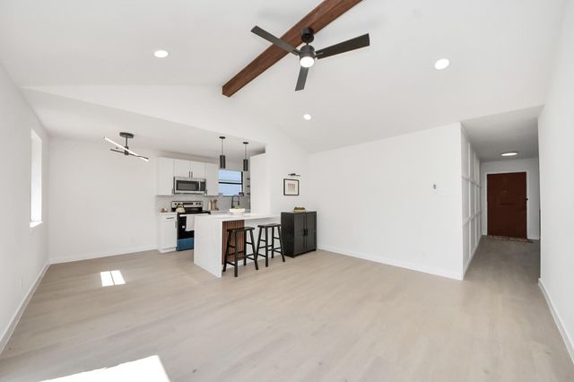 6027 Dellfern Drive, Houston, TX 77035