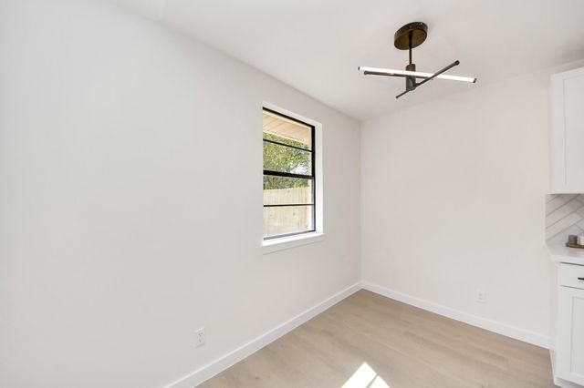 6027 Dellfern Drive, Houston, TX 77035