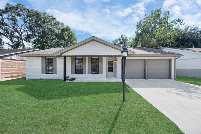 6027 Dellfern Drive, Houston, TX 77035