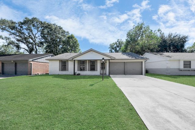 6027 Dellfern Drive, Houston, TX 77035
