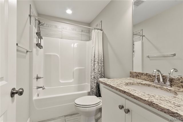 5345 University Gardens Drive, Cottondale, AL 35453