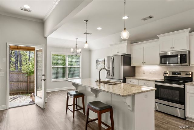 5345 University Gardens Drive, Cottondale, AL 35453