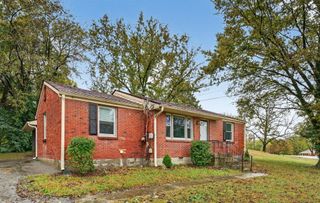2613 Ennis Rd, Nashville, TN 37210