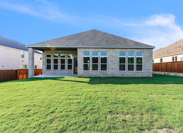 1215 Olive Drive, Mansfield, TX 76063