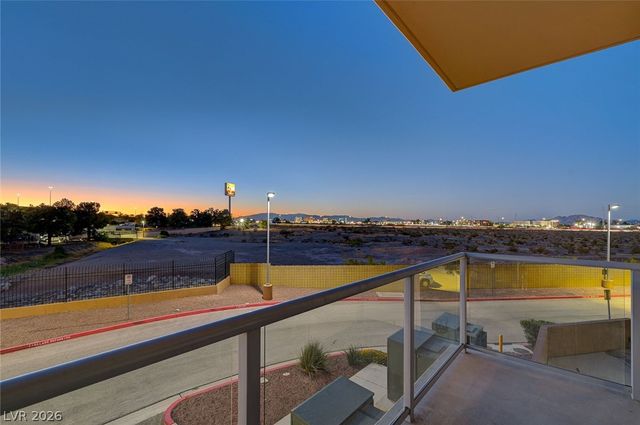 8255 Las Vegas Boulevard 201, Las Vegas, NV 89123