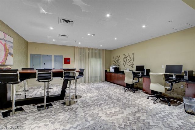 8255 Las Vegas Boulevard 201, Las Vegas, NV 89123