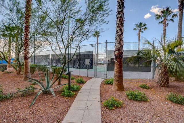 8255 Las Vegas Boulevard 201, Las Vegas, NV 89123