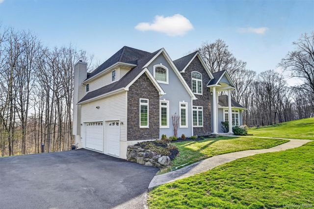 47 Willets Way, Newburgh, NY 12550