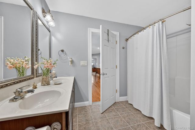47 Willets Way, Newburgh, NY 12550