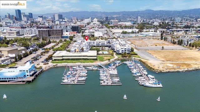 5 embarcadero 130, Oakland, CA 94607