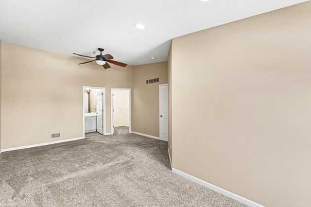 56659 Long Island Drive, Shelby Twp, MI 48316