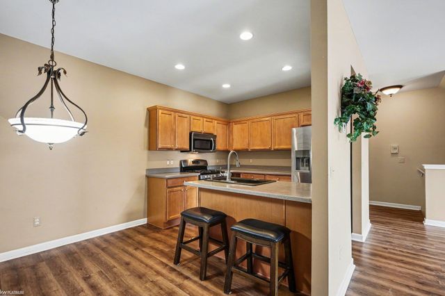 56659 Long Island Drive, Shelby Twp, MI 48316