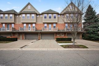 56659 Long Island Drive, Shelby Twp, MI 48316