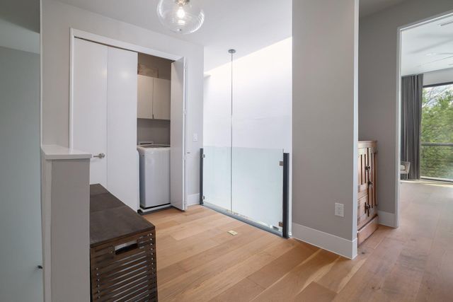 1325 Bonham TER C, Austin, TX 78704