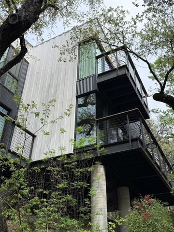 1325 Bonham TER C, Austin, TX 78704