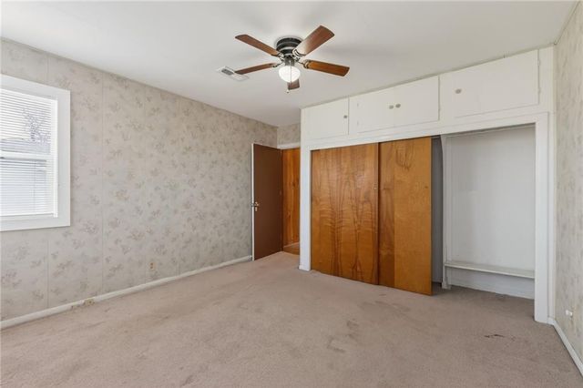 409 W Van Buren Street, Gallatin, MO 64640