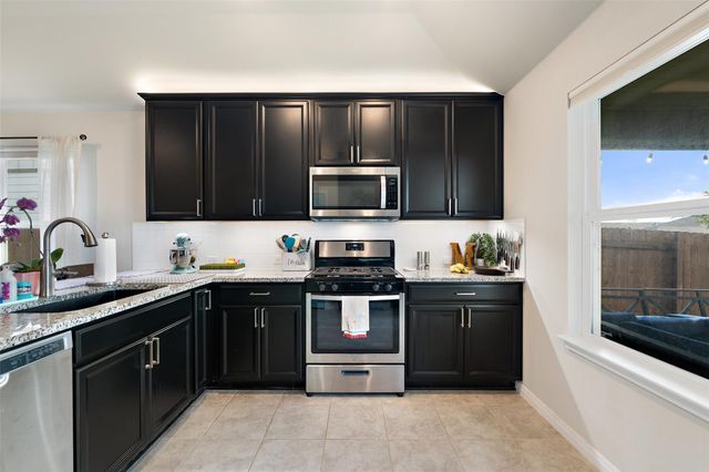 13109 Brave Tenderfoot TRL, Buda, TX 78610