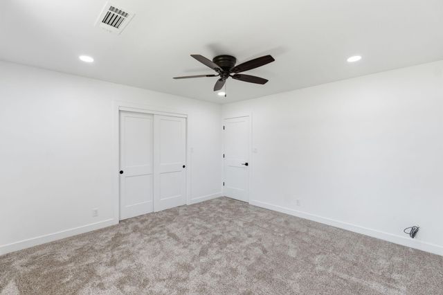 1023 N Euclid Avenue, Dinuba, CA 93618