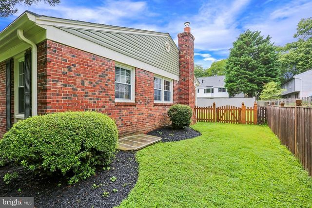 1518 AUBURN AVE, Rockville, MD 20850