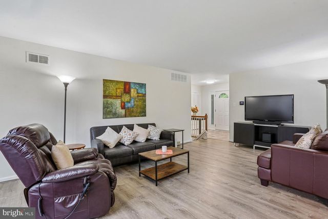 1518 AUBURN AVE, Rockville, MD 20850