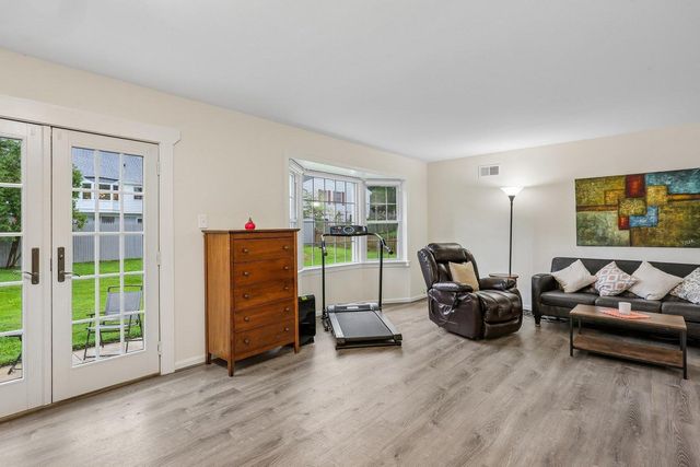 1518 AUBURN AVE, Rockville, MD 20850