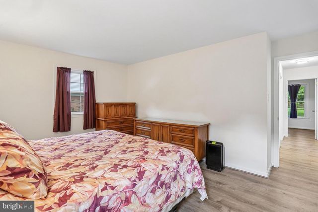 1518 AUBURN AVE, Rockville, MD 20850