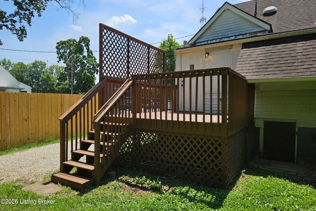 1903 Neville Dr, Louisville, KY 40216