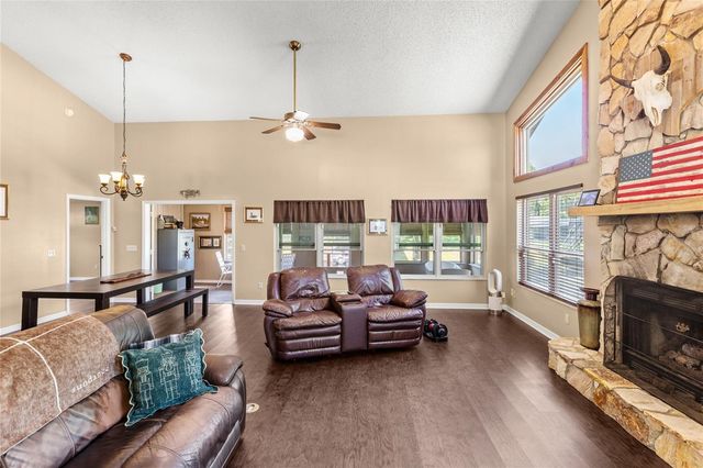 5930 ISLAND ROAD, Melrose, FL 32666